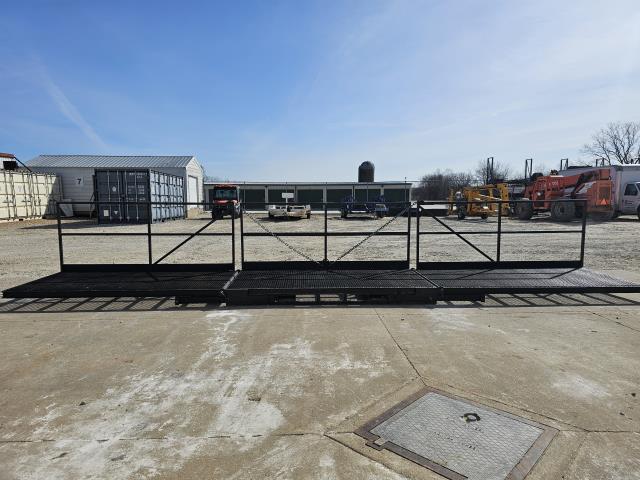 Where to rent Industrial Work Platform in Fort Madison IA